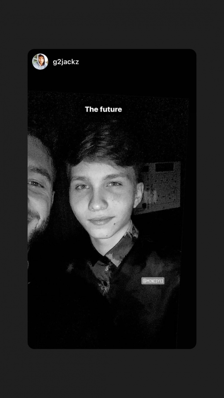 多次令克罗 多次令克罗